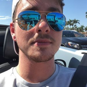 Meet your Posher, Clayton